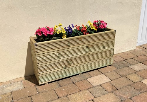 Tall thin layer garden - 4,